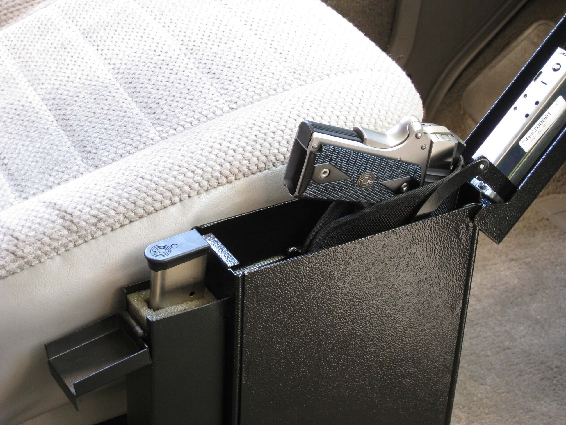 Titan Gun Safe Pistol Vault Bundle "Quick Access Vehicle Handgun Safe" - Titan Security Products Inc.